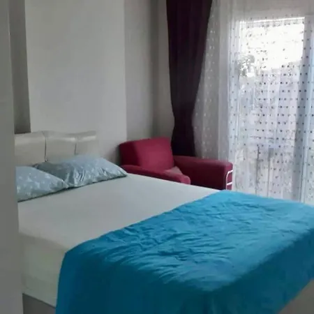 아파트 Carsiya Yuerueyerek 2 Dakika Tuem Ev
